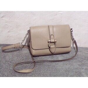 Chaps Lite Brown Magnet Closure w/Gold Accents Purse